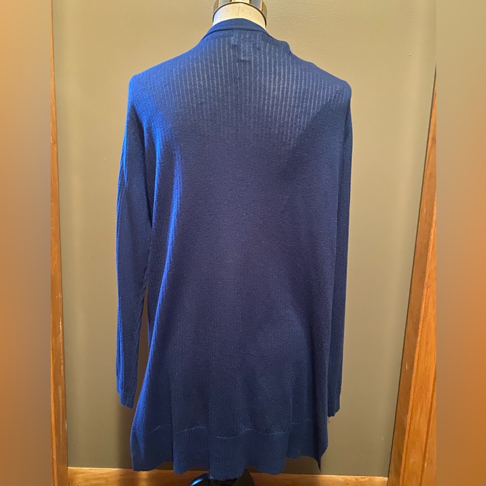 Cardigan - Picture 2 of 2